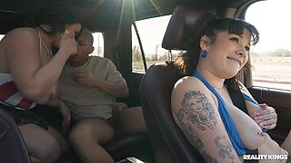 Arousing Besties Crazy Sex Story