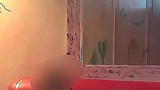 Hotwife Twerking and Sucking a Big Dick in Front of the Cuckold