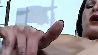 Machine Fuck for Emely's Cunt