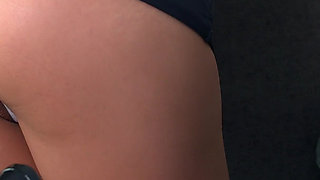 Lizzy Lust - Phone up the Skirt