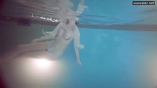 Sasha Vetochka Goes Naked Into The Pool