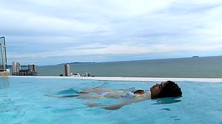 Bubble butt Thai teen fucked hard doggy