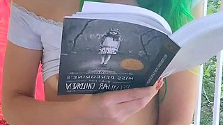 Amateur young teen solo masturbation on her livingroom