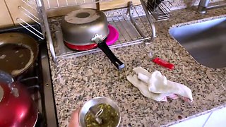 I ask him for a MATE and he ends up me in La Kitchen