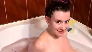 Solo Amateur Latina Teen With Big Boobs on Webcam