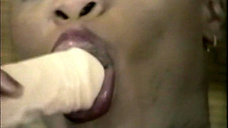 Horny Mature Babe Stuffs Hairy Pussy with Throbbing Banana