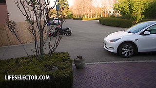 The Neighbor's Daughter Alice Zaffyre Sneaks in for Pleasure