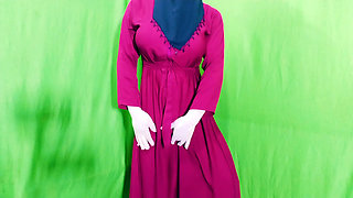 Pakistani very beautiful hijabi muslim married woman