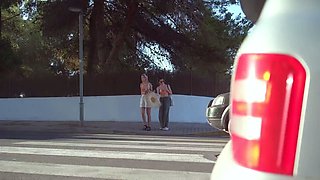 Watch sexy amateur blonde teen