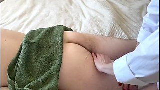 Lady Anna's Happy Ending Massage - Huge Cumshot on Her Stomach