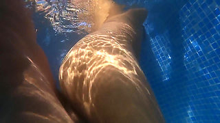 Hot Teen Slut Fucks in the Pool with Her Stepbrother!