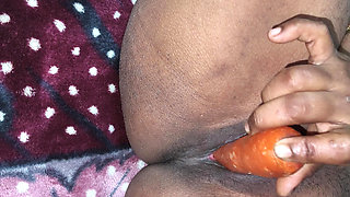 Indian aunty pussy masturbating in residency room sex videos