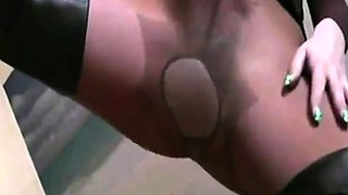Squirting Through Pantyhose on Webcam