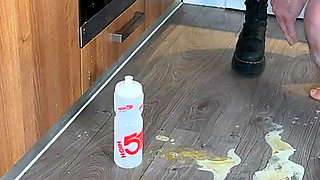 Mistressae’s Experimental Kitchen Episode 1: Anal Omelette Aux Oeufs