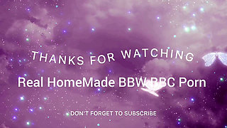 Nude Shaking My Booty Pissing