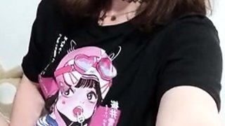 Quick Amateur Teasing With Lewdy Kaine