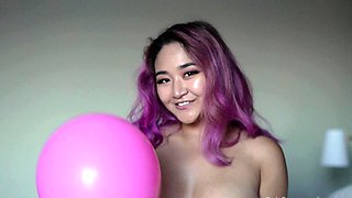 Sexy hottie Anetta Keys enjoys a solo toy masturbation
