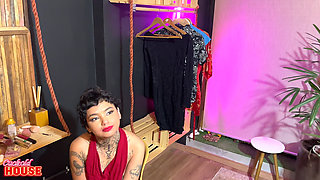 She Was Going to a Swingers Club, but Instead Received Penises Delivered by Her Cuckolded Boyfriend's Friends