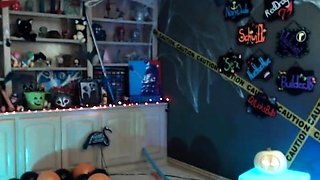 Big boobs camgirl rides her toy on webcam