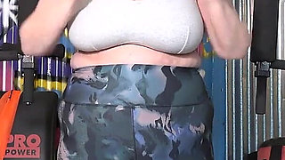 Auntjudys - Hairy Mature BBW Catherine Can Masturbates at the Gym