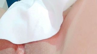 Hot amateur blonde pregnant toying her pussy solo